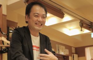 菅 智晃